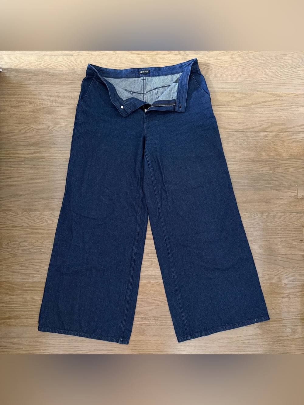 KOTN Men's Wide Leg Jeans in Dark Blue Wash